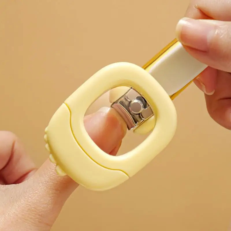 safe Baby Light Up Nail Clipper With Magnifier Splashproof Nail Trim Baby Fingernail Styling Tools Portable Babies Nail Scissors